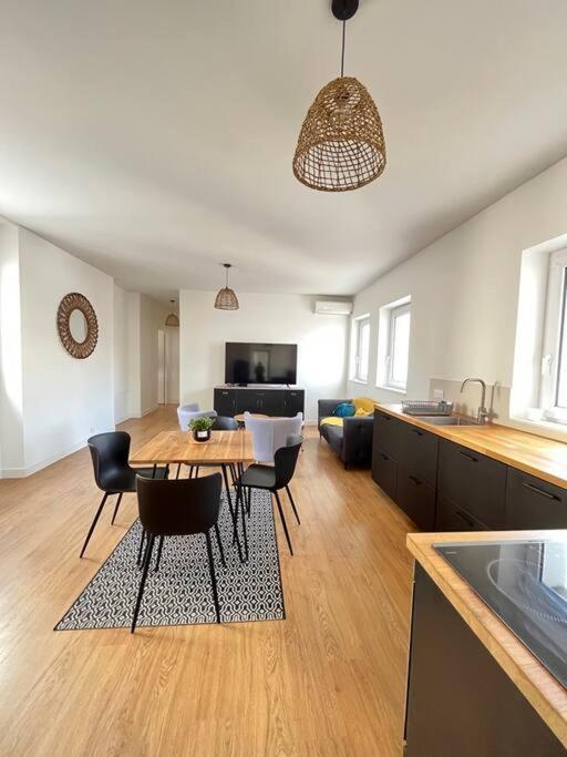 Banjul - Bel Appartement A Reims Eksteriør bilde